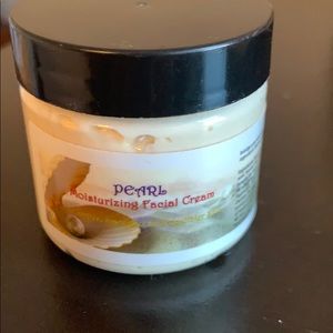 🥰Silky face moisturizer🥰